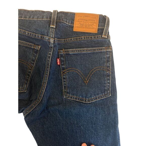 Levi's Premium Denim "Wedgie Straight" Jeans in dark wash Sz 24 w/ fray cuff EUC - Picture 7 of 8